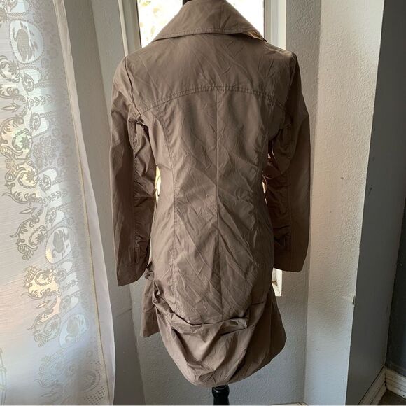 Re Verofonna Pleated Trench Coat Ruched Sleeve Size 38 Taupe Japanese designer - Picture 3 of 14